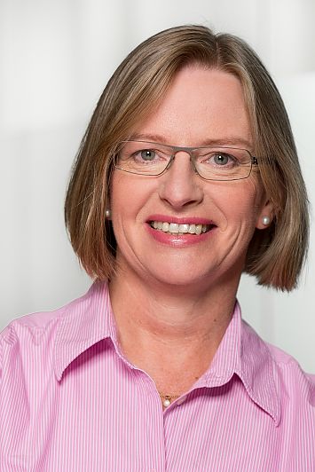 Maike Hellmann Maike Hellmann