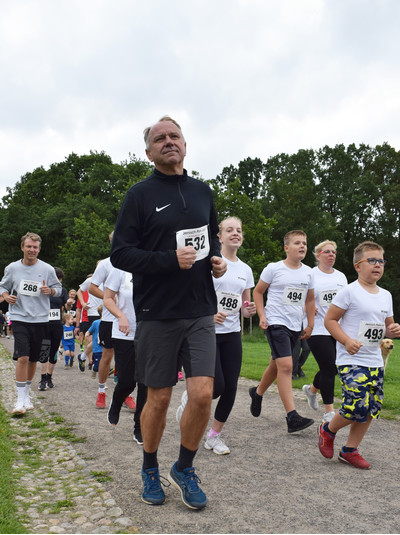 Jenischparklauf - Auf flinken Füßen zum Spendenerfolg